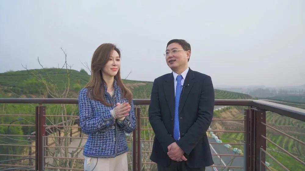 浙江电视台教科频道播出专访节目 介绍千亿体育登录入口承担“白叶一号”茶叶扶贫等事项